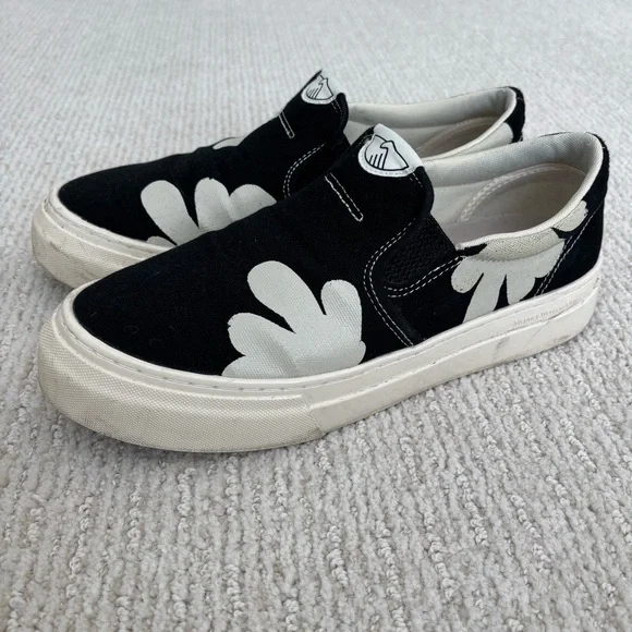 Stepney Workers Club Men Lister Cup Shroomhands Black White - Picture 2 of 9